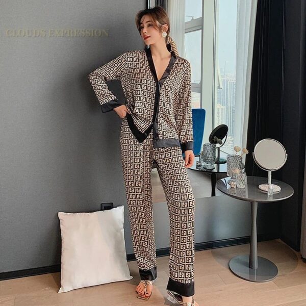 Pyjamas de nuit pour femme en satin avec motif