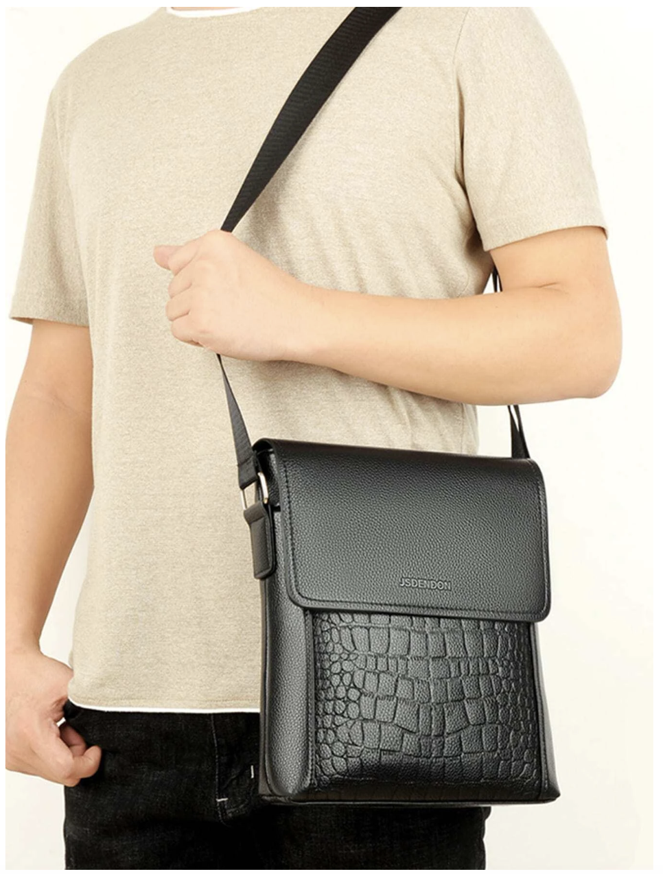 حقيبة كتف منقوش عليها جلد التمساح